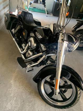 HARLEY-DAVIDSON DYNA SWITCHBACK 